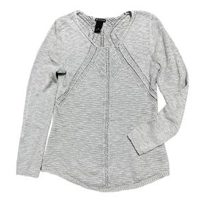 New Directions size medium long sleeved lightweight gray sweater